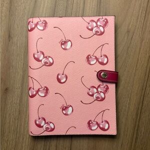 🩷🍒Coach Pink Cherry Print Notebook🍒🩷